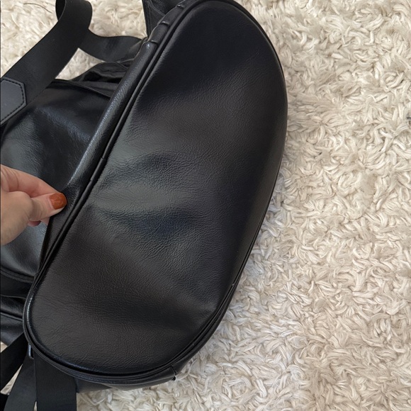 Black Vegan Leather Anti-Theft Backpack - Picture 5 of 6